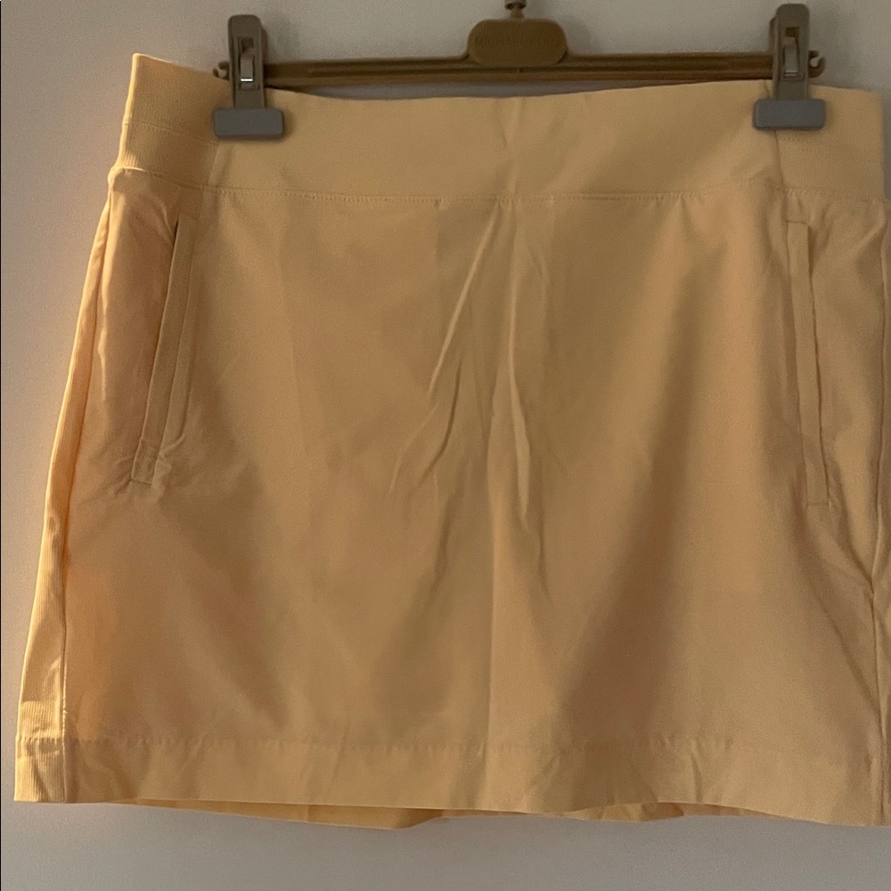 Athleta Women's Mini Skirt in Light Yellow